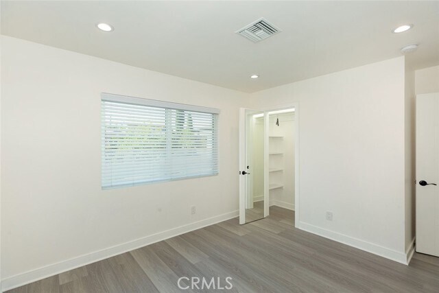 Building Photo - 12818 Arminta St