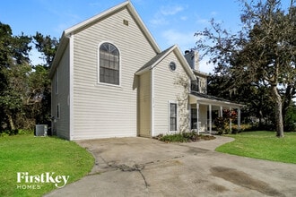 Building Photo - 602 Brunswick Terrace