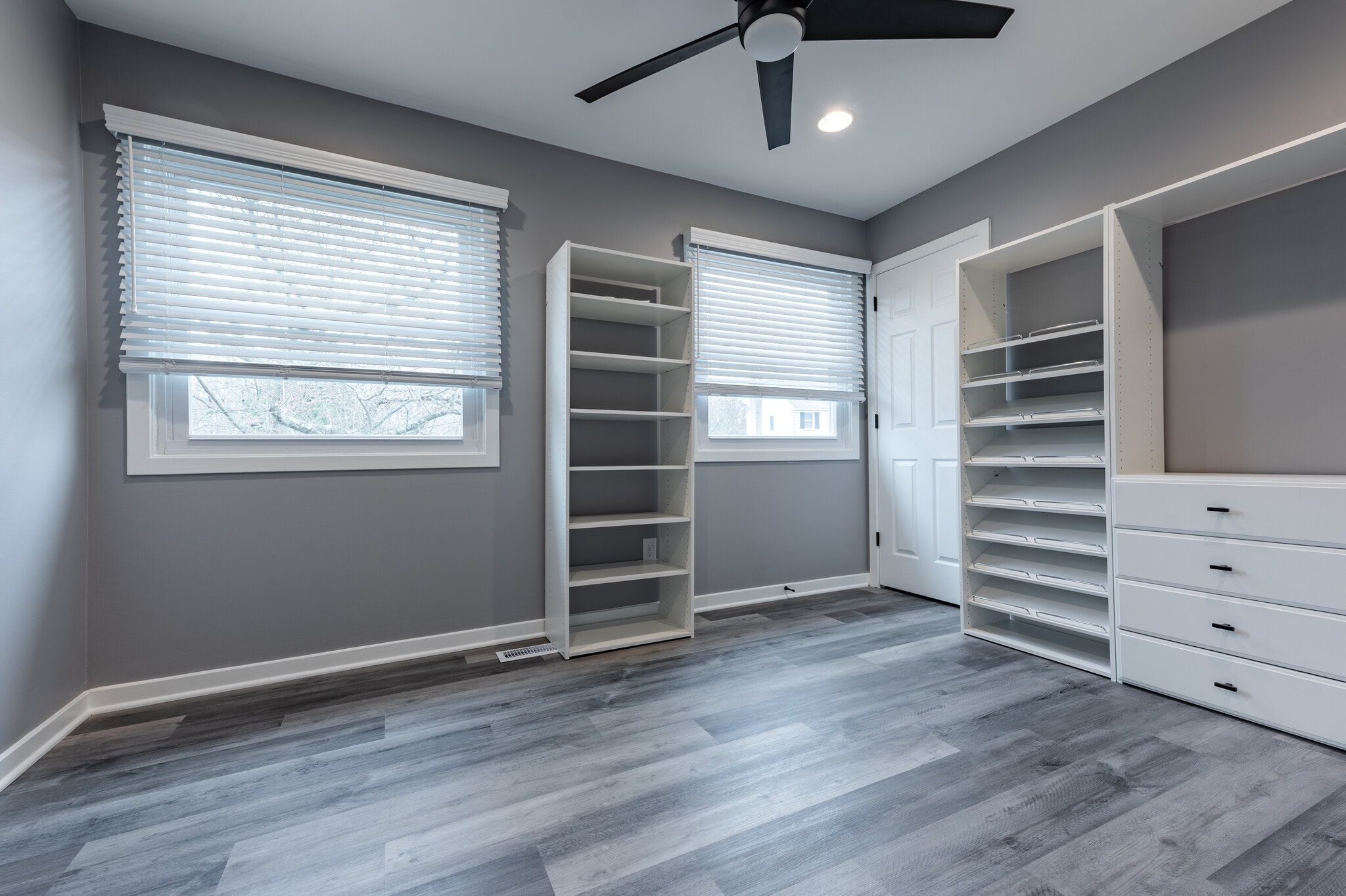 Building Photo - 111 Belmont Dr