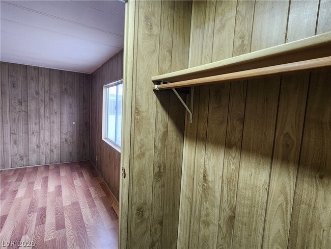 Building Photo - 1111 Hardy Ln