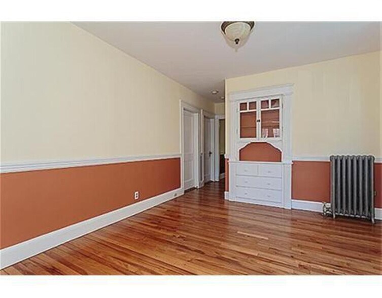 Building Photo - 67 Fairfax St