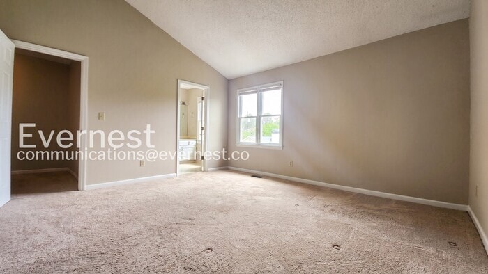 Building Photo - 2696 Arbor Glen Pl