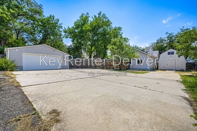 Building Photo - 5190 N Raleigh St