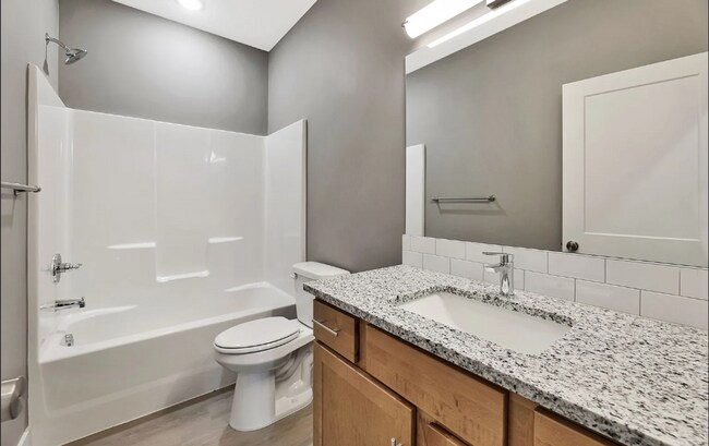 Building Photo - 4546 S Doris Ct
