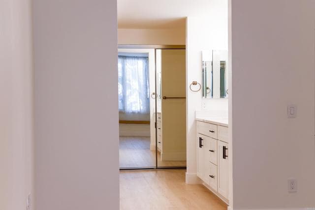 Building Photo - 3976 Nobel Dr