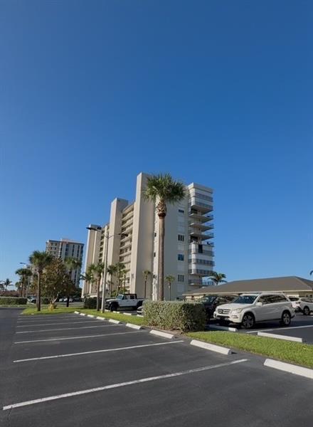 Building Photo - 4200 N Hwy A1A