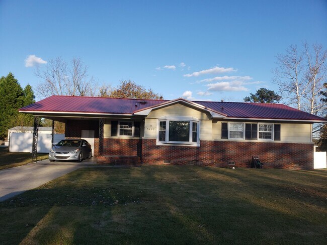 Primary Photo - 5408 Silver Pine Ct