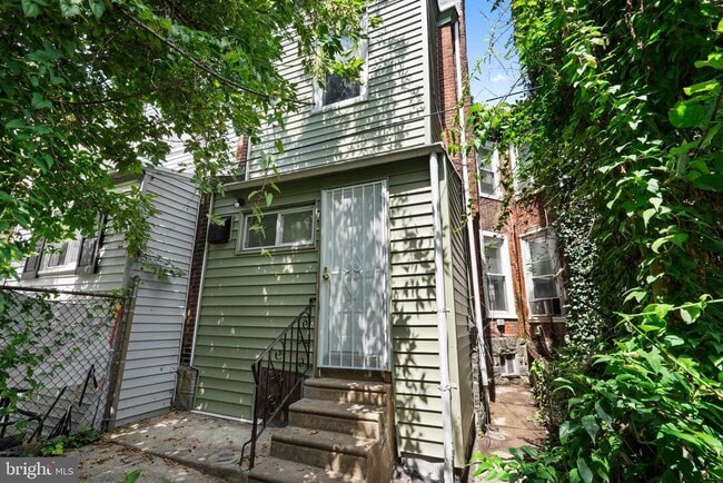 Building Photo - 5948 Osage Ave