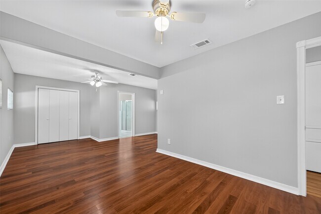 Building Photo - 6741 Feldspar St