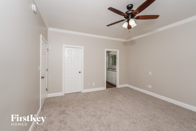 Building Photo - 1596 Mountain Lodge Trail