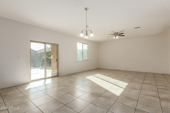 Building Photo - 11603 W Calavar Rd