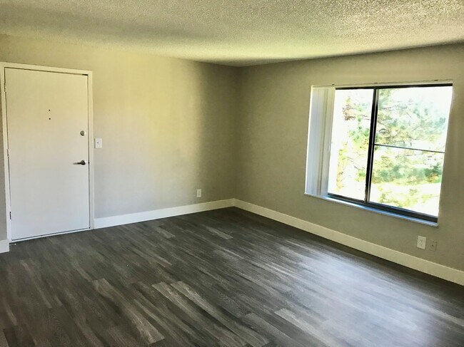 Building Photo - 5345 W 79th Ave