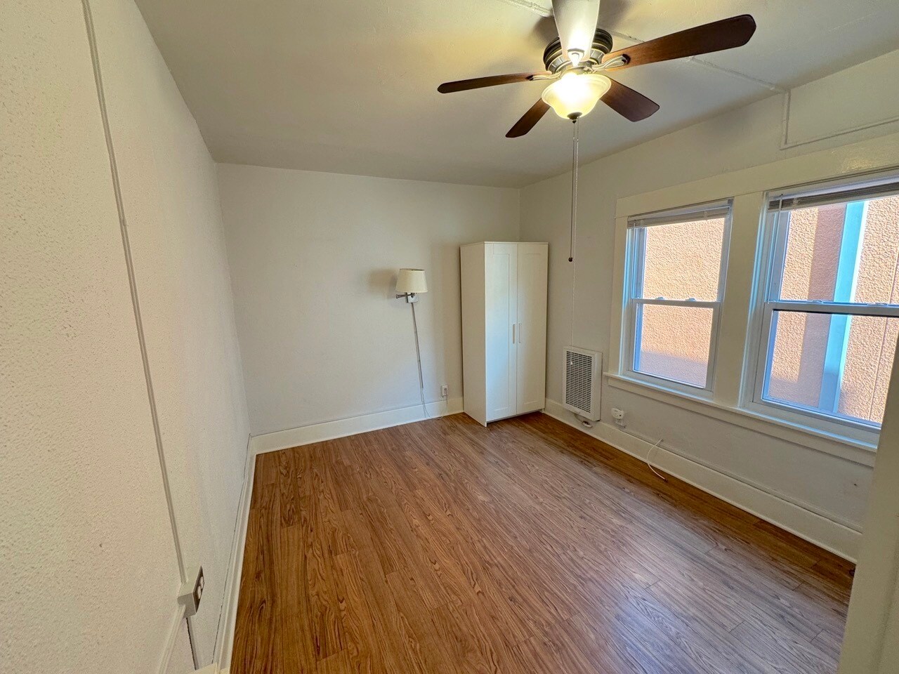 Building Photo - 40 Brooks Ave