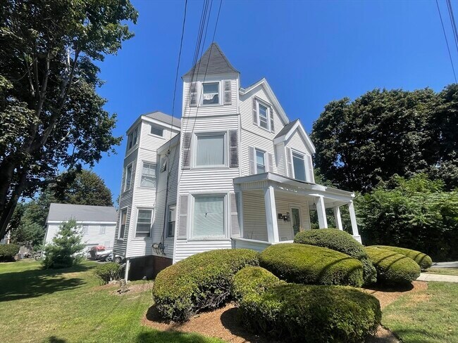 Building Photo - 22 Cleveland Ave