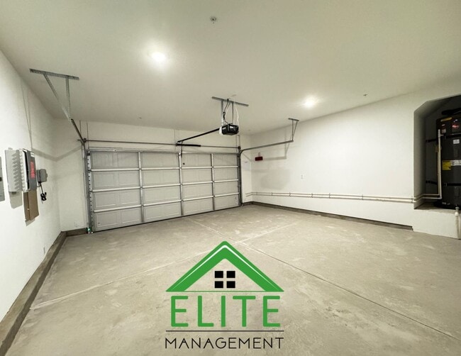 Building Photo - **Brand New 4-Bed, 2.5-Bath Home Facing th...