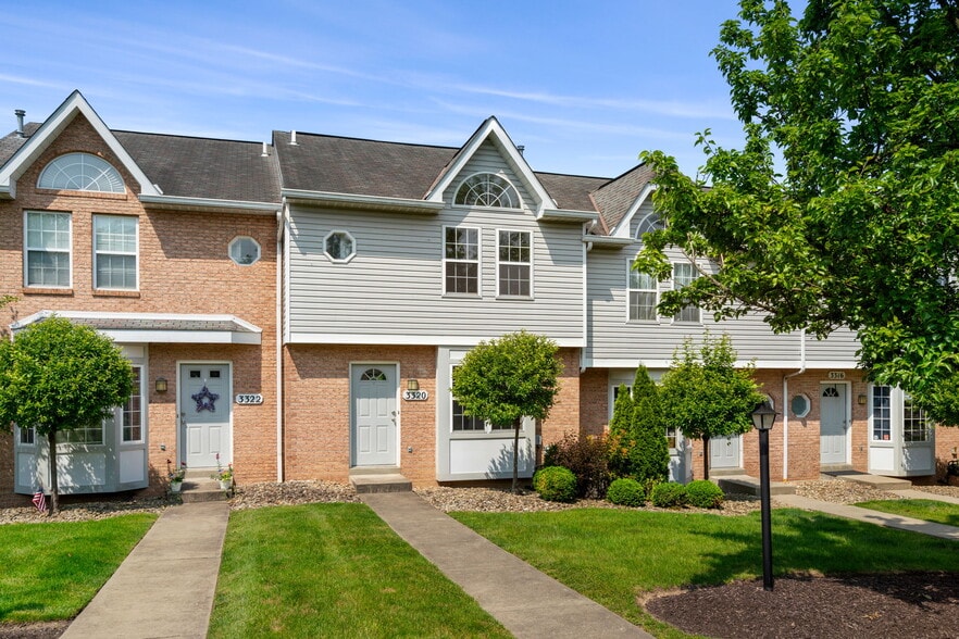 Building Photo - Hawthorne Estates