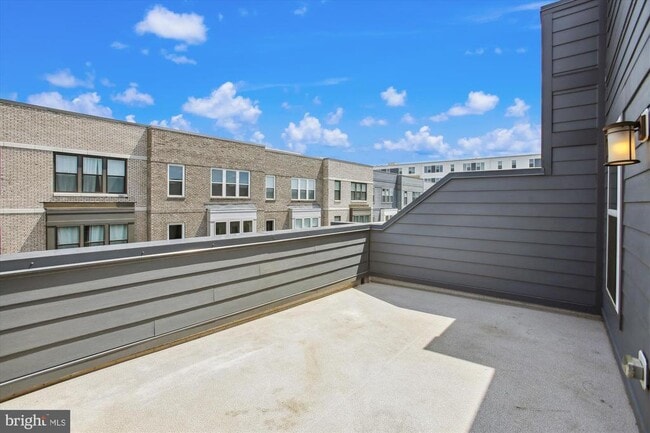 Building Photo - 13340 Sherwood Park Ln