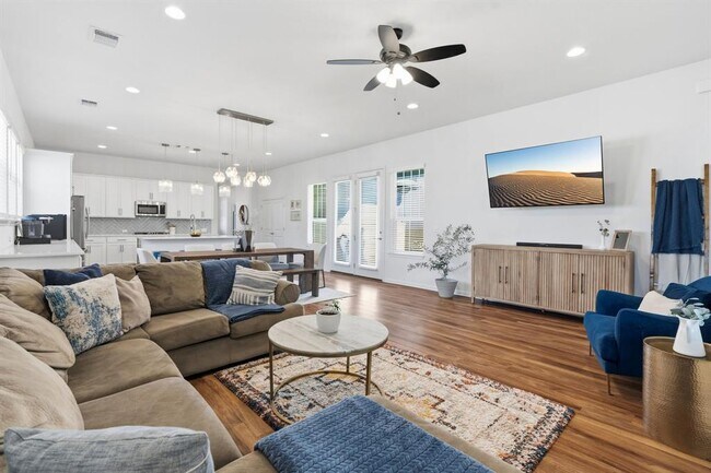 Building Photo - 8704 Apogee Blvd