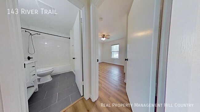 Building Photo - 143 River Trail