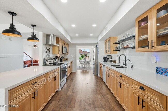 Building Photo - 3850 E Mountain Sky Ave