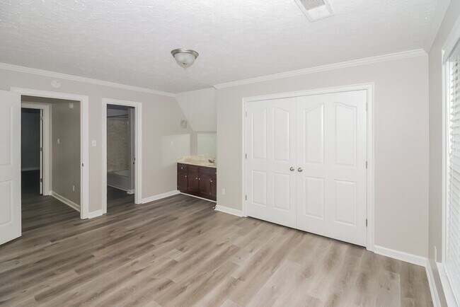 Building Photo - 8840 Bazemore Rd