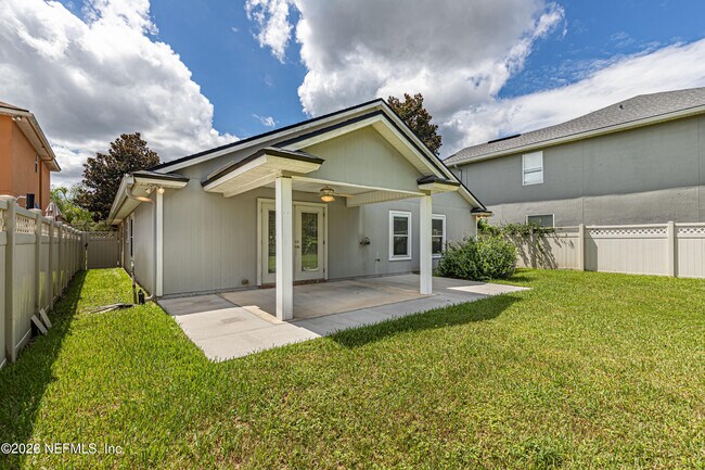 Building Photo - 1136 Hyacinth St