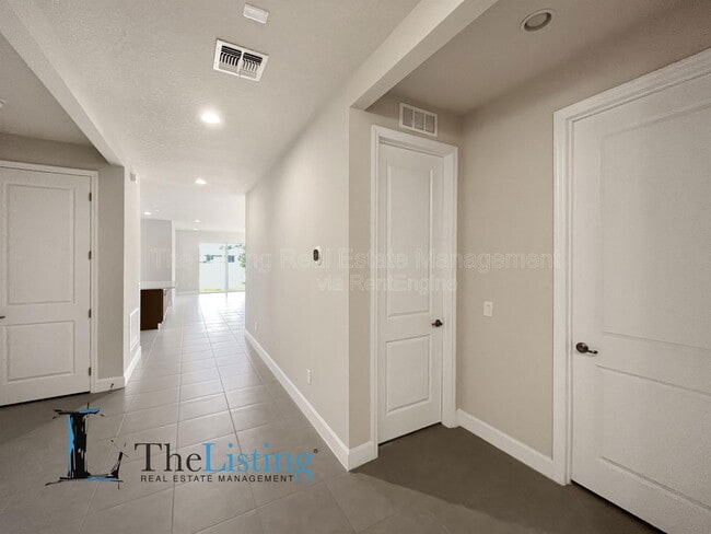 Building Photo - 3449 McLain Preserve Pt