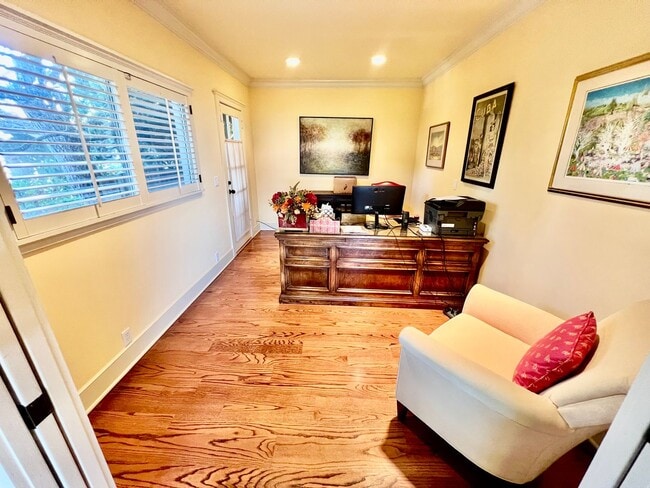 Building Photo - Charming and Accommodating Carmel-by-the-Sea Home coming soon!