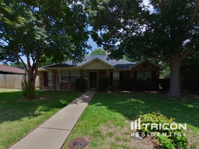 Building Photo - 1029 Twin Falls Dr