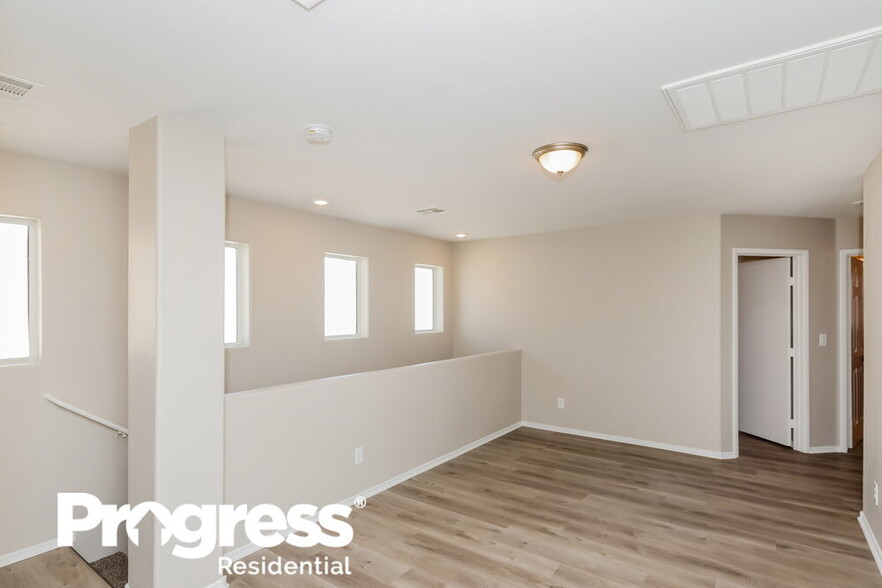Building Photo - 11795 Bergamo Ct