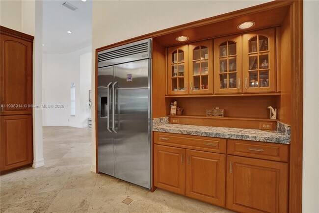 Building Photo - 21190 N Sweetwater Ln