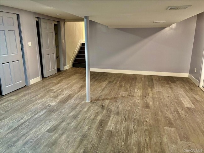 Building Photo - 22 Olive St