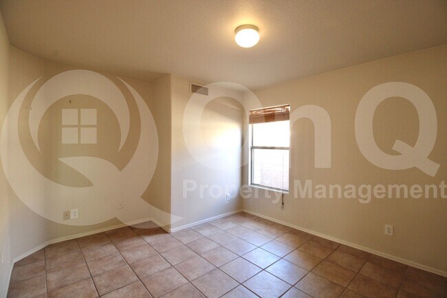 Building Photo - 9559 E Obispo Ave