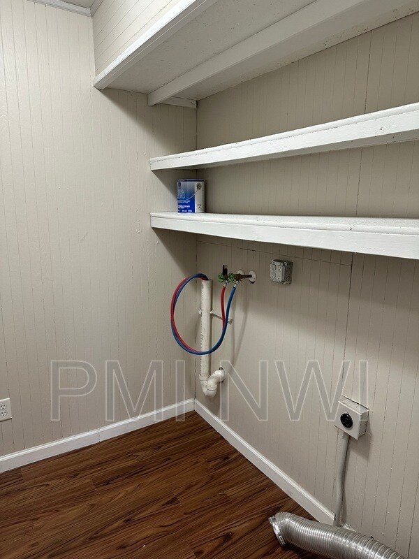 Building Photo - 3308 Brown St