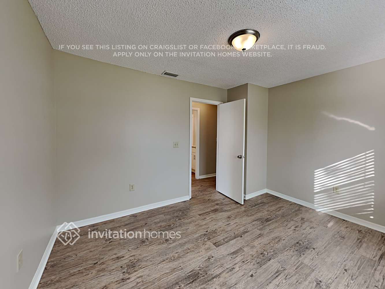 Building Photo - 785 Kara Cir