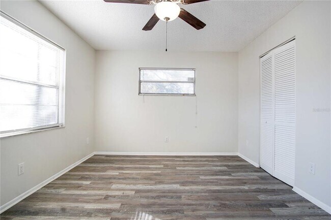 Building Photo - 2287 Avenue G NW