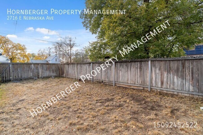 Building Photo - 2716 E Nebraska Ave