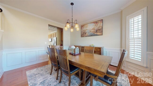 Building Photo - 10924 Alderbrook Ln