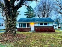 Building Photo - 1402 Mark Trail Rd