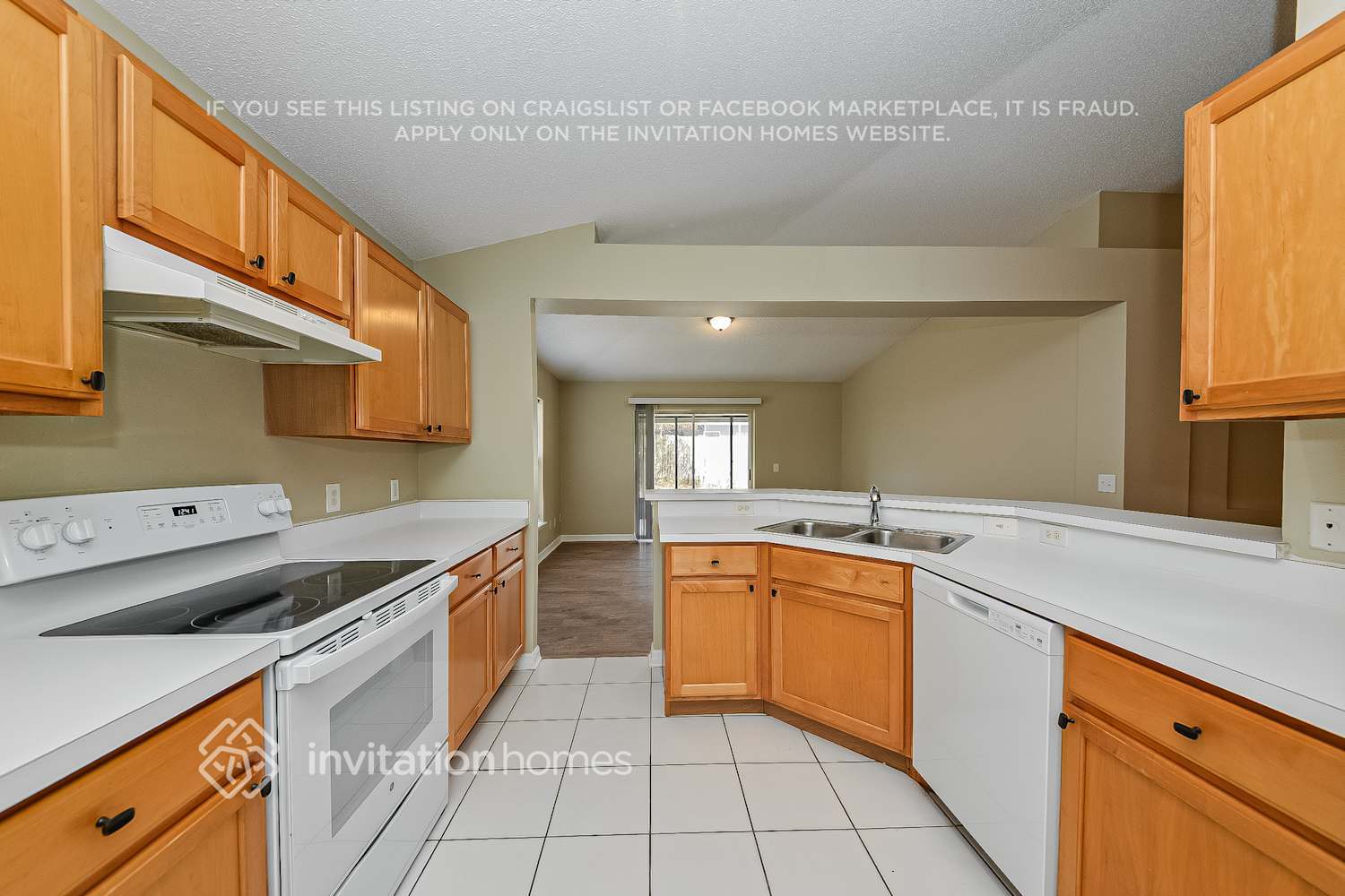 Building Photo - 4508 Stable Dr