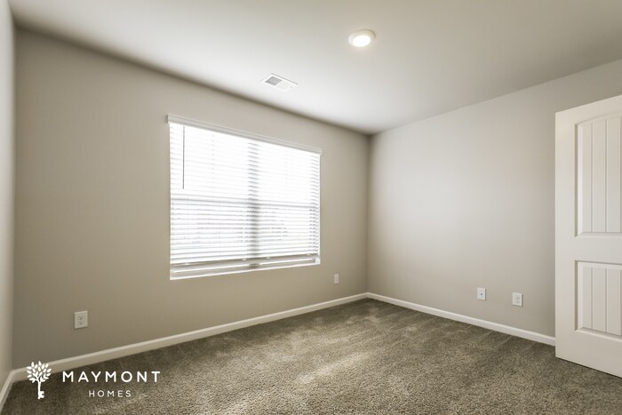 Building Photo - 441 Toronto Cir