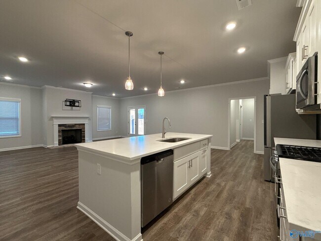 Building Photo - 102 Ranna Dr