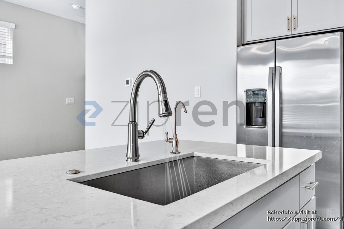 Building Photo - 8851 Oakland Rd