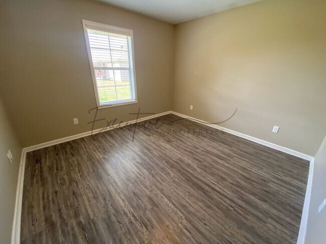 Building Photo - 204 S. Welty Avenue