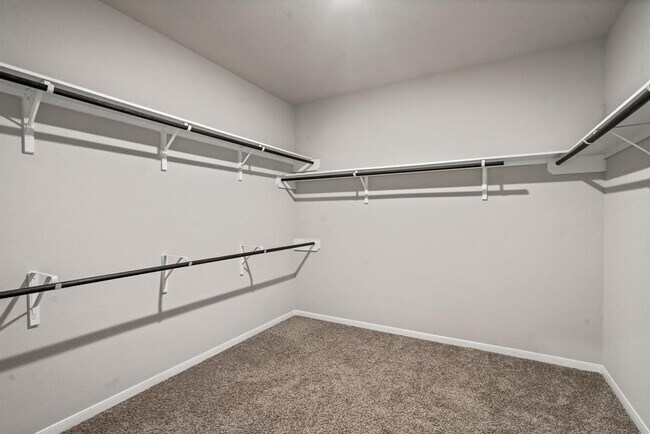 Building Photo - 14108 N Crater Lake Trail