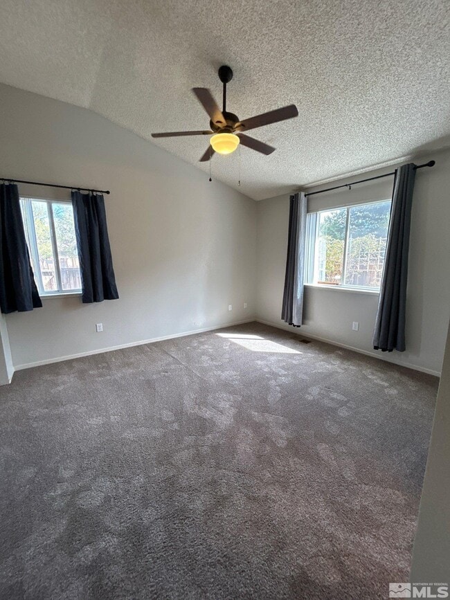 Building Photo - 4918 Bayridge Ln
