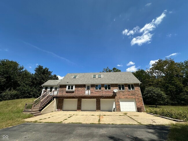 Primary Photo - 3850 Wicker Rd