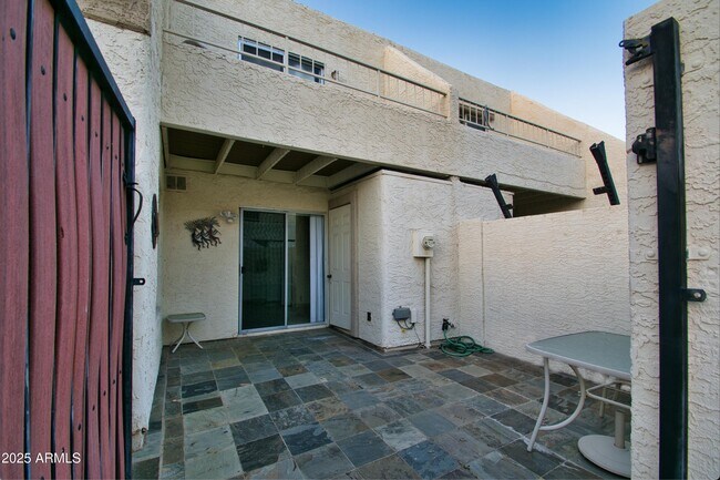 Building Photo - 6018 N 79th St