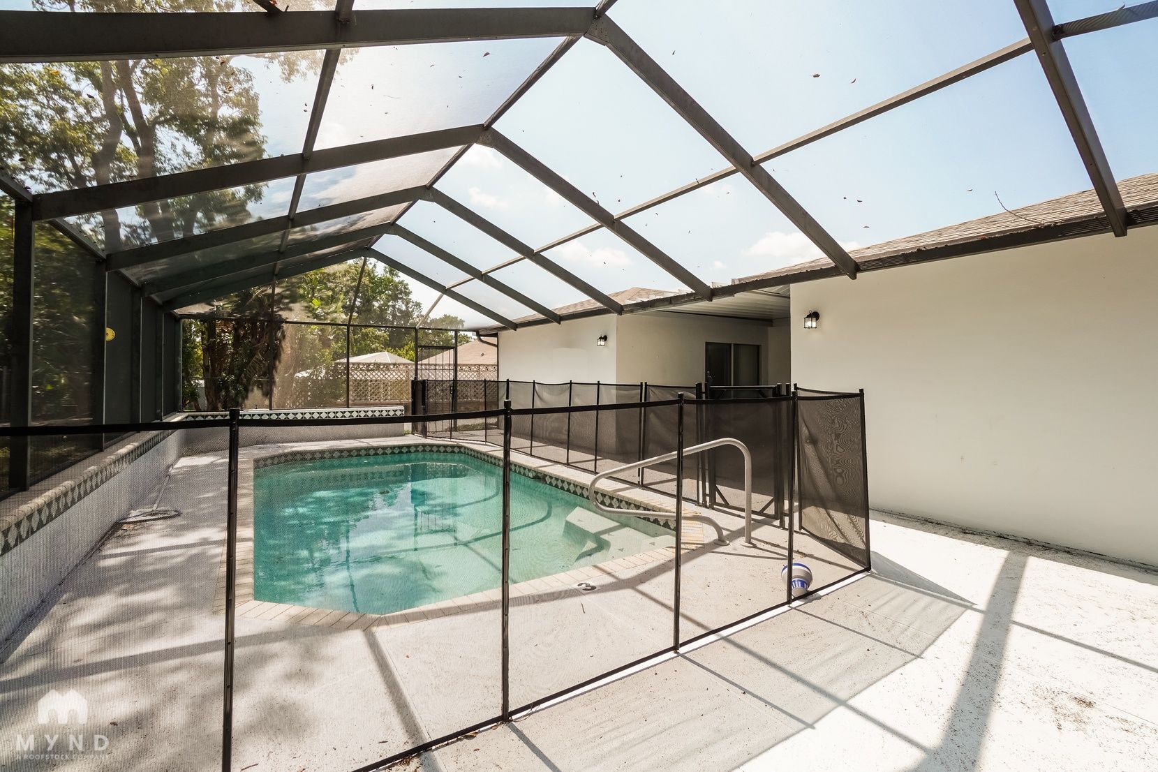 Building Photo - 6009 Applegate Dr