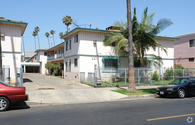 Building Photo - 957-961 S Westmoreland Ave